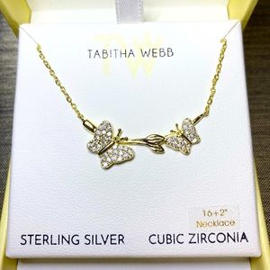 Tabitha Webb - BRAND NEW ❤️❤️❤️ gold toned necklace 💛 Box included 🎁